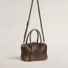 Vita Bag aus braunem Vintage-Leder mit goldenen Details Vita Bag aus braunem Vintage-Leder mit goldenen Details
