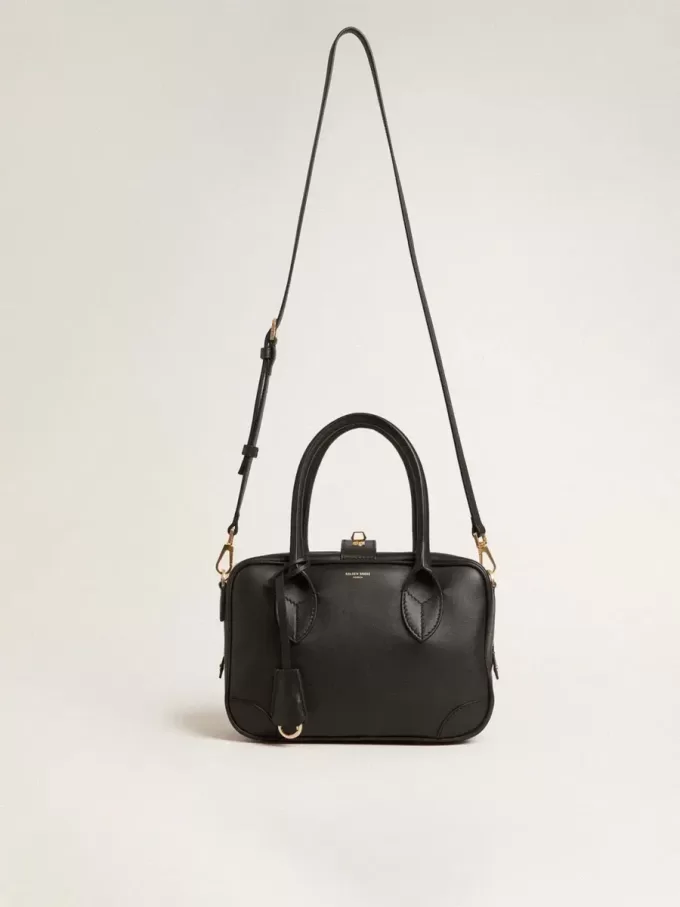 Vita Bag aus glattem schwarzem Leder mit goldenen Details