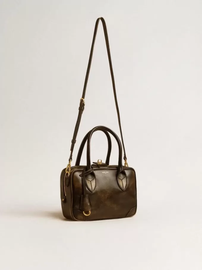 Vita Bag aus schwarzem Distressed-Leder mit goldenen Details