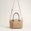 Vita Tasche aus taupefarbenem Leder mit goldenen Details