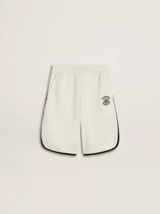 Weiße Shorts für Jungen mit gesticktem Logo