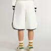 Weiße Shorts für Jungen mit gesticktem Logo