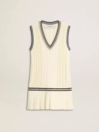 Weißes Baumwoll-Wickelkleid für Damen mit dunkelblauen Rippbündchen und Kristallen Weißes Baumwoll-Wickelkleid für Damen mit dunkelblauen Rippbündchen und Kristallen