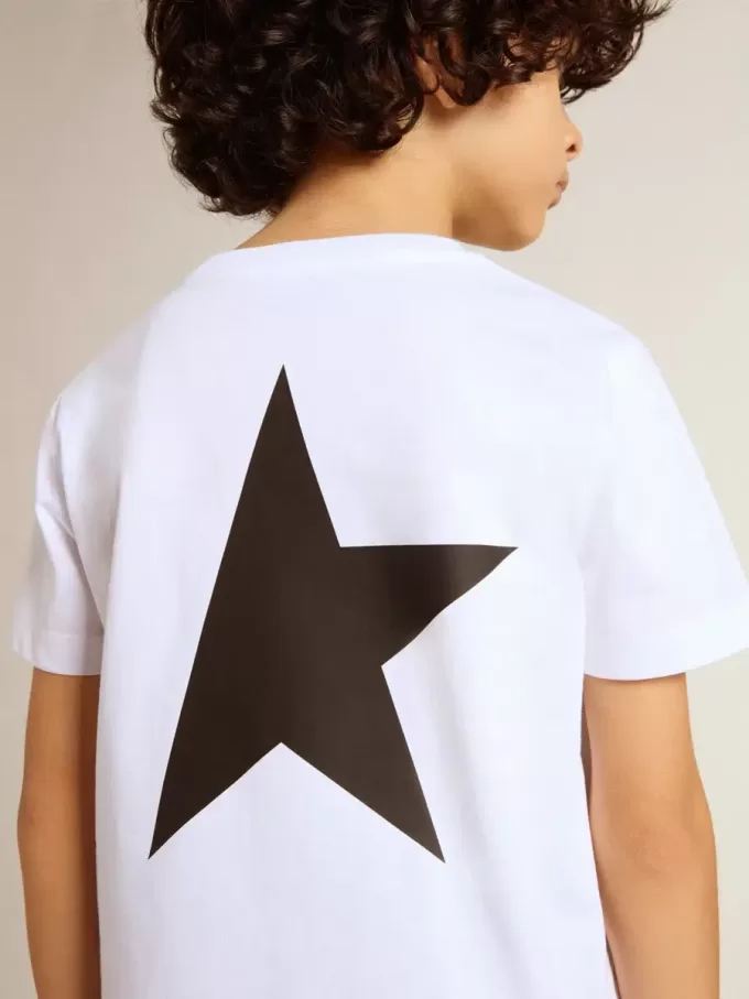 Weißes T-Shirt mit kontrastierendem schwarzem Logo und Stern Weißes T-Shirt mit kontrastierendem schwarzem Logo und Stern