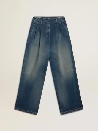 Weite Damenjeans in mittlerer Waschung zum chinesischen Neujahr