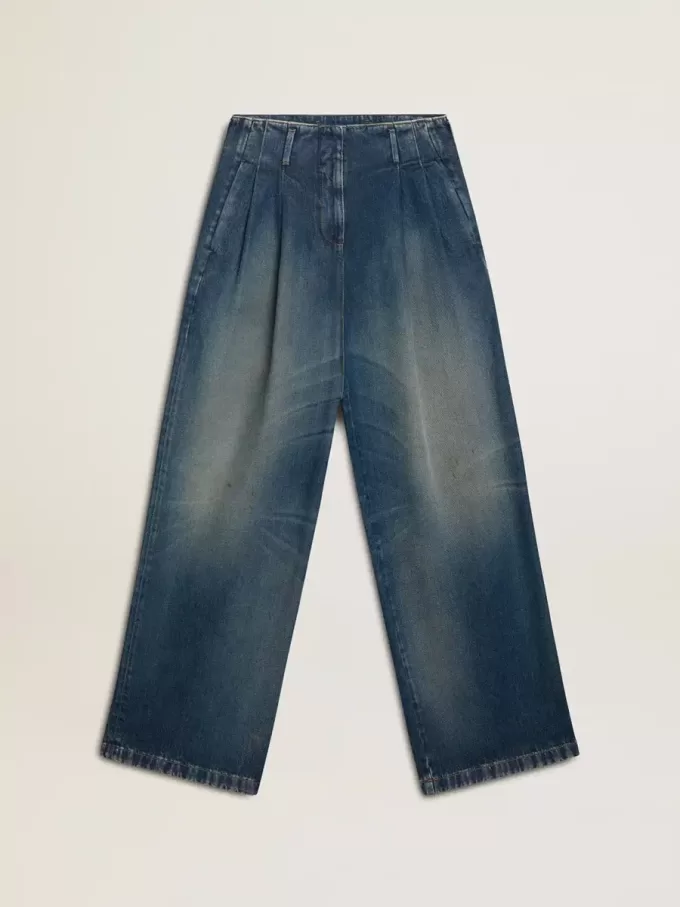 Weite Damenjeans in mittlerer Waschung zum chinesischen Neujahr