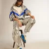 Windjacke für Damen aus silbernem Funktionsmaterial