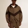 Windjacke in Beige und Schwarz mit Hahnentrittmuster