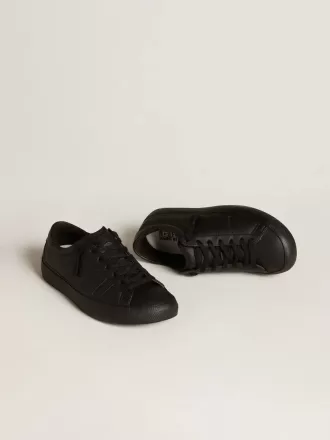 Yatay Model 1B nachhaltige Sneaker mit biobasiertem Obermaterial und schwarzem Y