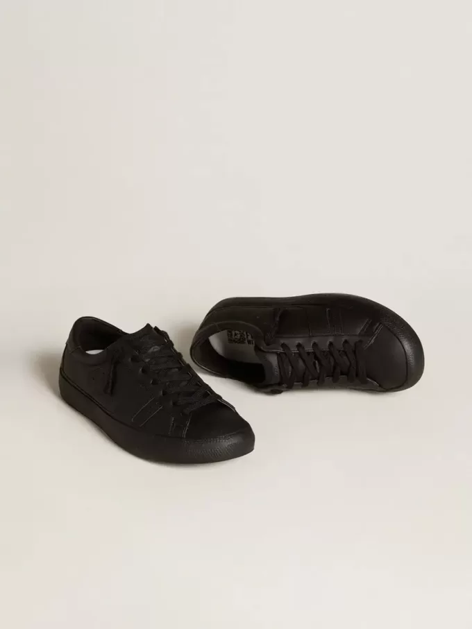 Yatay Model 1B nachhaltige Sneaker mit biobasiertem Obermaterial und schwarzem Y Yatay Model 1B nachhaltige Sneaker mit biobasiertem Obermaterial und schwarzem Y