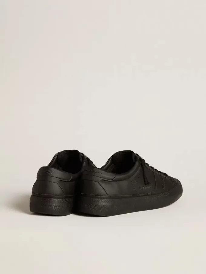 Yatay Model 1B nachhaltige Sneaker mit biobasiertem Obermaterial und schwarzem Y Yatay Model 1B nachhaltige Sneaker mit biobasiertem Obermaterial und schwarzem Y