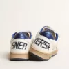 Young Ball Star mit blauem Metallic-Lederstern und Fersenlasche