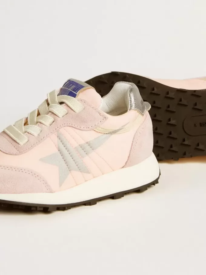 Young Marathon aus rosa Nylon mit aufgedrucktem Stern und Fersenlasche aus Leder