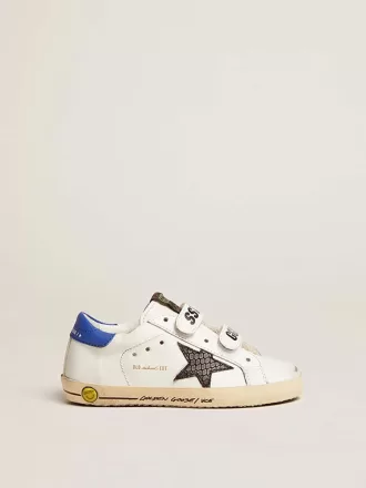 Young Old School mit schwarzem Lederstern mit Schlangenprint und blauem Absatz