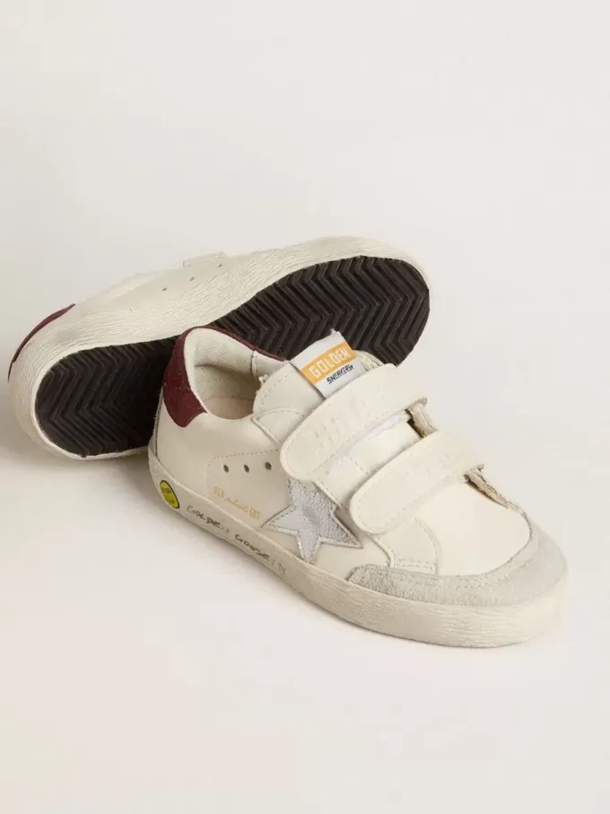 Young Old School mit silbernem Metallic-Lederstern und violettem Wildleder-Fersenlasche