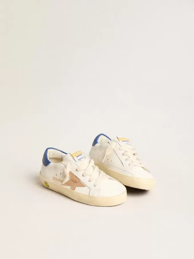 Young Super-Star aus Nappaleder mit beigem Stern und blauer Fersenlasche