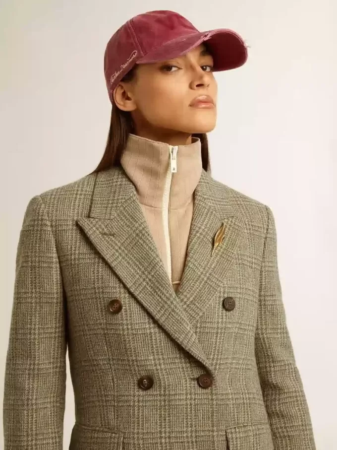 Zweireihiger Damenblazer aus Shetlandwolle Zweireihiger Damenblazer aus Shetlandwolle